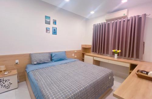 Ngu Hanh Son Apartment | Beach Side - Min Seabreeze 402