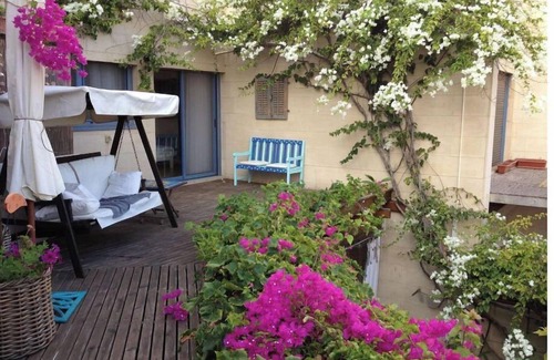 Tel Aviv Promenade Cottage | Beach spacious cottage