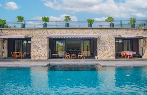 Pangandaran Villa | Beach Strip Villa