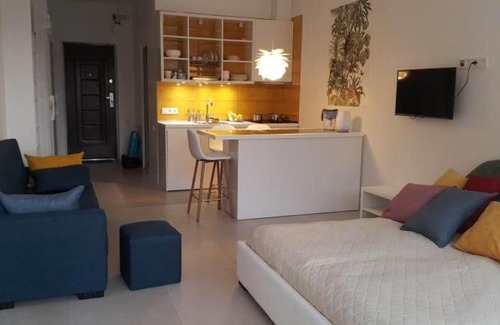Kvariati Apartment | Beach Studio Apartment in Kvariati