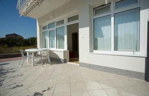 Kastel Stafilic Apartment | Beach Studio Apartment Ivana