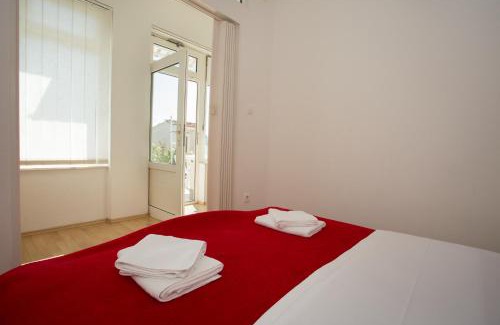 Kastel Stafilic Apartment | Beach Studio Apartment Ivana