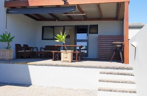 Melkbosstrand Apartment | Beach Studio Melkbosstrand