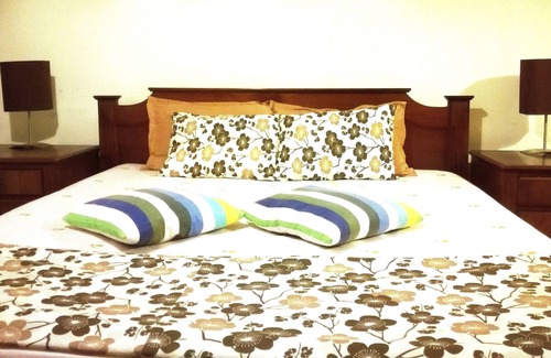 Calodyne House | Beach studio,private veranda + breakfast