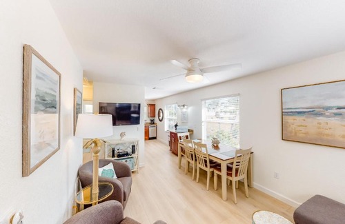 Bradenton Beach House | Beach Sunrise Villa