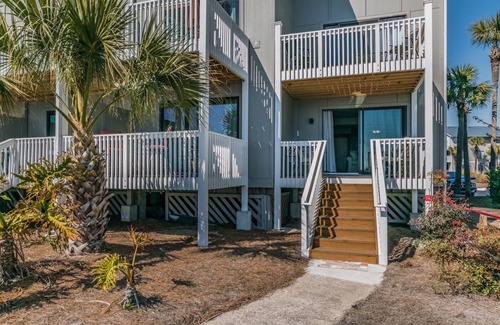 Oceanmarsh Subdivision Condo | Beach Thyme! Marsh Views Short Walk to Beach and Pools - Double Decks