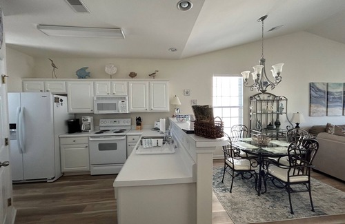 Sunset Beach Condo | Beach Times & Tee Times!