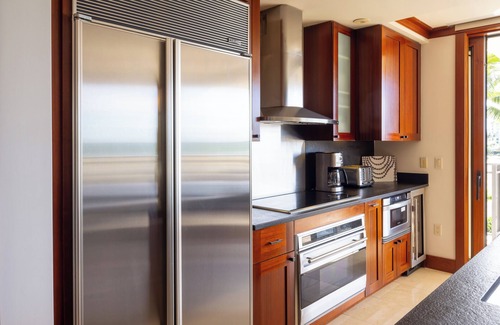 Ko Olina Villa | Beach Tower 3 Bedroom~Completely Upgraded with new W/D