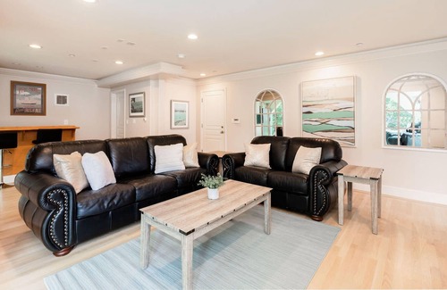 El Granada House | Beach Unit w/Private Hot Tub, Fire Pit, BBQ / Walk 2 Food & Activities