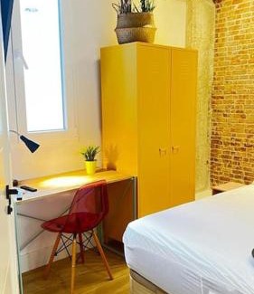 El Cabanyal House | Beach Valencia Rooms Late Checkout 14 h free Netflix Tv