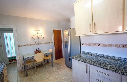 Miami Platja Villa | Beach Vibes Villa less than 1km to town and sea!