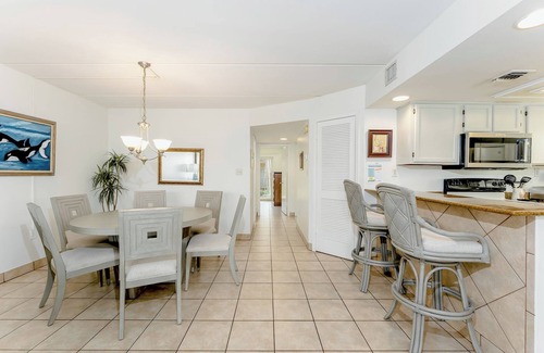 South Padre Island Condo | Beach View 210 - Well equipped;Sweet digs;Family Friendly;Fun area