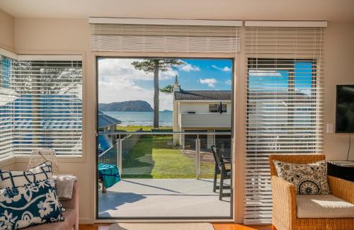 Pauanui House | Beach View Bliss - Pauanui Holiday Home