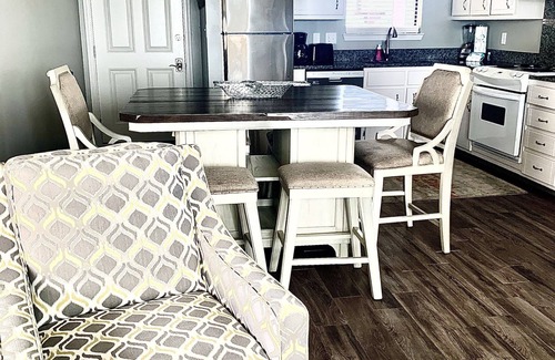 Gulf Shores Condo | Beach View Condo. Professionally Cleaned, Flexible Booking!