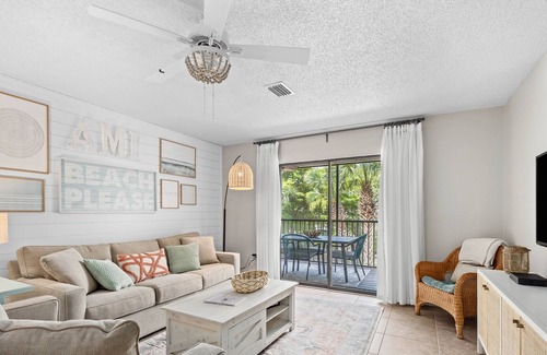 Holmes Beach Condo | Beach View of Manatee #1 Condo by RVA