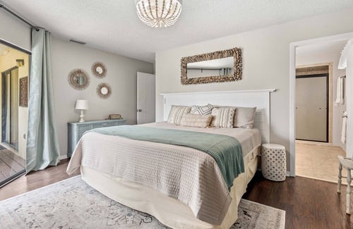 Holmes Beach Condo | Beach View of Manatee #1 Condo by RVA