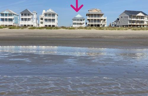 Galveston House | Beach view, prime location, EV charger, 6 parking