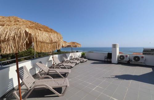 Calicos House | Beach View