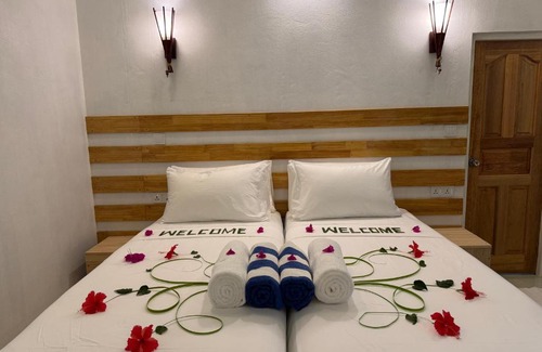 Omadhoo Apartment | Beach view travel