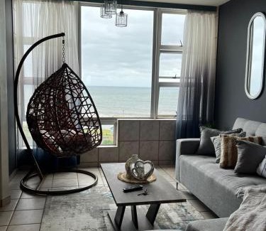 Scottburgh Apartment | Beach View