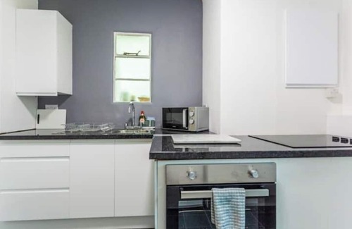 Tynemouth Apartment | BEACH VIEWS! Longsands aptnn