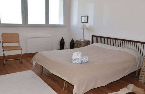 Ver-sur-Mer Villa | Beach Villa. Rated 4*