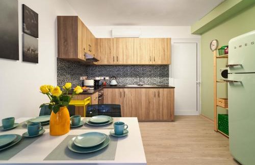 Potamos tis Germasogeias House | Beach Walk - Central, Cool, Cute, Convenient