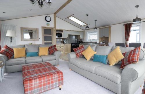 Newquay House | Beachcliff