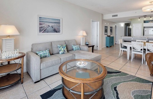 Navarre Beach Condo | Beachcomber 3 Bedrooms | 2 Bathrooms | Sleeps 8 | 4th Floor