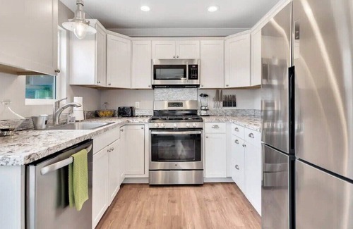 Paso Robles House | Beachcomber (5/7 Hideaway Units)