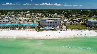 Panama City Beach Hotel | Beachcomber Beachfront Hotel, a By The Sea Resort