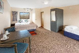 Kaitaia Cabin | Beachcomber Lodge & Backpacker