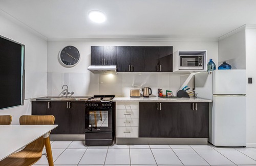Peregian Beach Apartment | Beachcomber Peregian Beach