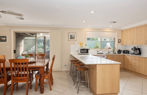 Mollymook Beach House | Beachcomber - The Perfect Beach Getaway