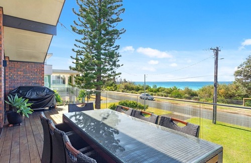 Vincentia House | Beachcombers on Collingwood Beach