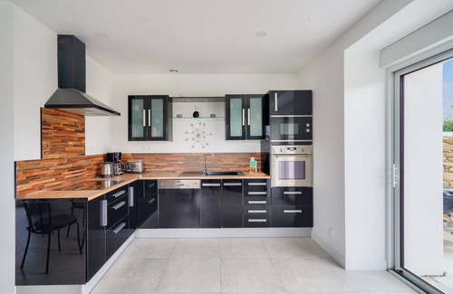 Plomeur Ski Chalet | Beaches La Torche and Le Ster: House for 6- Surf