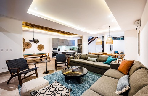 Potrero House | Beachfront! Enjoy Incredible Sunsets From Our Modern Estate