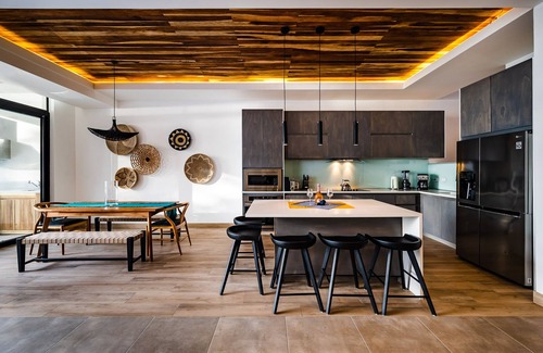 Potrero House | Beachfront! Enjoy Incredible Sunsets From Our Modern Estate