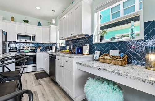 Caplen House | Beachfront 10BR Escape | 2 Homes, Decks & Game Room