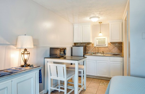 Old Orchard Beach Apartment | 'beachfront 14' Condo on Old Orchard Beach