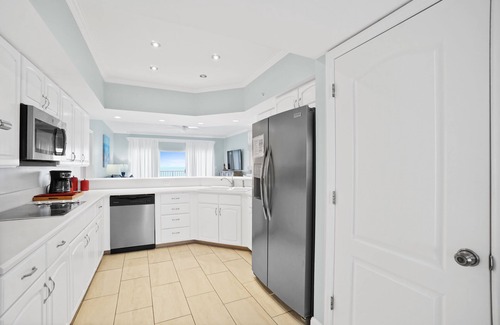 Biltmore Beach Condo | Beachfront, 2 Pools, 4 Bedrooms, Private Beach - Free Golf Daily Incl