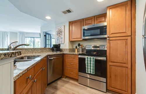 Palmetto Dunes Condo | Beachfront 2BR Villlamare Resort | brand new pools