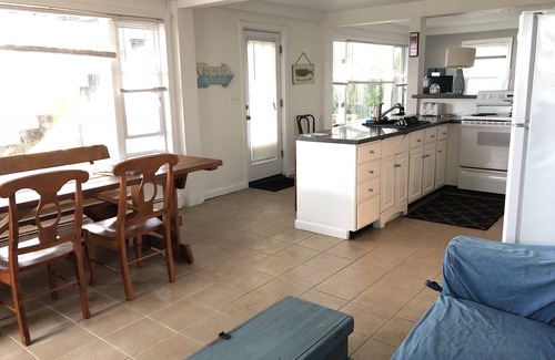 Old Orchard Beach Apartment | BEACHFRONT 2 bedroom (beach level)PERFECT location in southern Maine!
