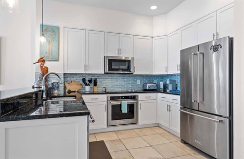 Pensacola Beach Condo | Beachfront 2BR with stunning Gulf Views!