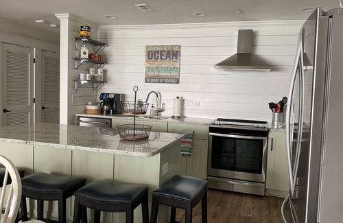 Garden City Condo | BEACHFRONT 3 BR, 3 BATH CONDOnNEWLY RENOVATED-GORGEOUS