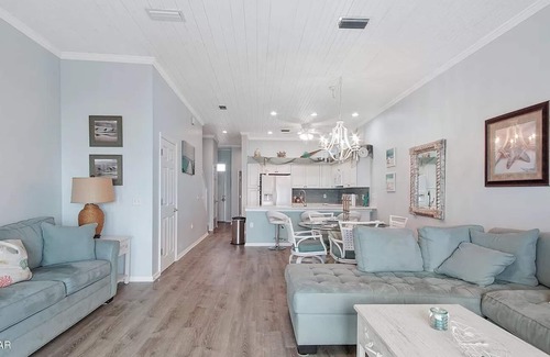 Panama City Beach House | Beachfront 3BR Townhome w/Deck ~ Near Pier Park
