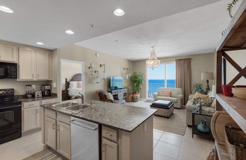 Panama City Beach Condo | Beachfront, 4th Floor, Walkable to the Fun! Discounted!