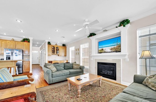 Laguna Beach Estates House | 🐟BeachFRONT-5BR Home-Amazing Views-Jetted Tub-Ocean Spray🐟