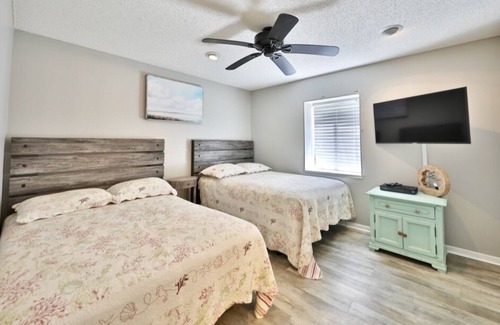 Panama City Beach House | Beachfront 7BR 3BA House!!