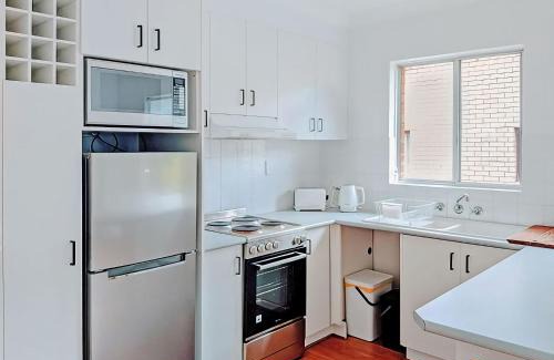 Sawtell Apartment | Beachfront 8